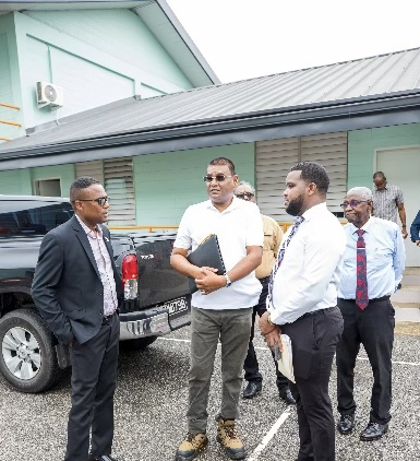 21-05-08-minister-tour-ps-manager